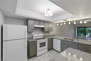 4805 Sorrento Ct, Cape Coral, FL 33904 - Photo 11