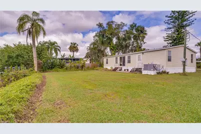 2253 Queen Anne Dr, Fort Myers, FL 33905 - Photo 21