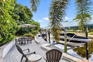 5812 Silvery Ln, Fort Myers, FL 33919 - Photo 37