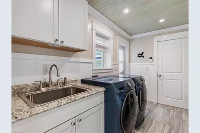 5812 Silvery Ln, Fort Myers, FL 33919 - Photo 17