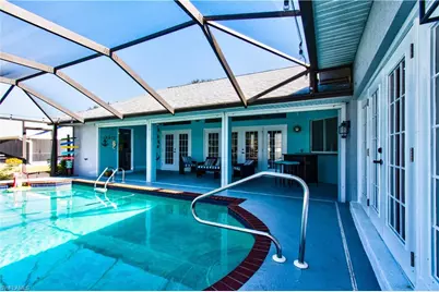 4332 Country Club Blvd, Cape Coral, FL 33904 - Photo 35