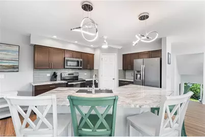 241 Violet Dr, Sanibel, FL 33957 - Photo 11