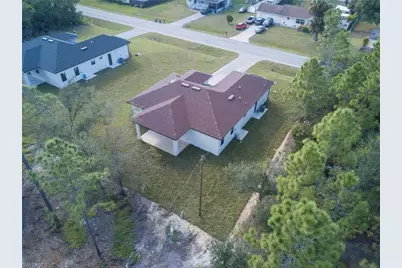 704 Richmond Ave N, Lehigh Acres, FL 33972 - Photo 29