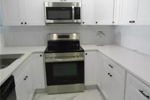 636 Eisenhower Blvd, Lehigh Acres, FL 33974 - Photo 3