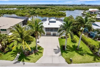 27781 Kings Kew, Bonita Springs, FL 34134 - Photo 3