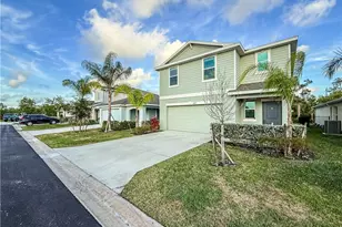 12093 Monterey Pine Ln, Fort Myers, FL 33966 - Photo 35