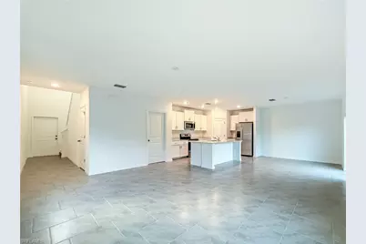 12093 Monterey Pine Ln, Fort Myers, FL 33966 - Photo 5