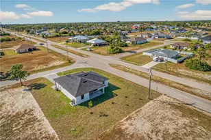 2325 NW 25th Ln, Cape Coral, FL 33993 - Photo 35