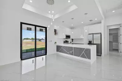 2325 NW 25th Ln, Cape Coral, FL 33993 - Photo 7