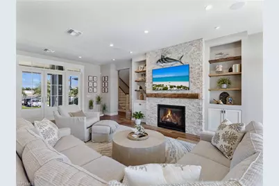 6255 Cocos Dr, Fort Myers, FL 33908 - Photo 9