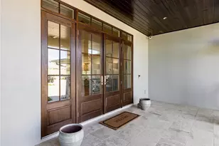 6255 Cocos Dr, Fort Myers, FL 33908 - Photo 3