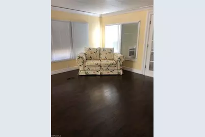 526 Pine Tree Ct, North Fort Myers, FL 33917 - Photo 3