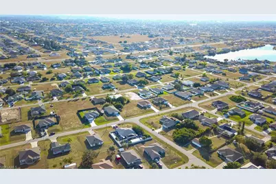 112 NW 26th St, Cape Coral, FL 33993 - Photo 23