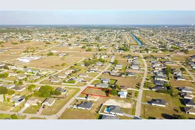 112 NW 26th St, Cape Coral, FL 33993 - Photo 7