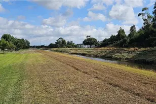 10788 Crossback Ln, Lehigh Acres, FL 33936 - Photo 19