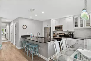 827 E Gulf Dr, Sanibel, FL 33957 - Photo 11