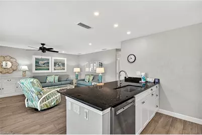 827 E Gulf Dr #L2, Sanibel, FL 33957 - Photo 15