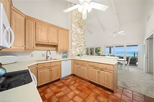15153 Captiva Dr W, Captiva, FL 33924 - Photo 11