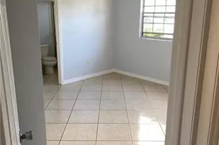 4923 Vincennes Ct, Cape Coral, FL 33904 - Photo 7