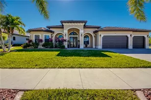 912 Palmetto Pointe Cir, Cape Coral, FL 33991 - Photo 1