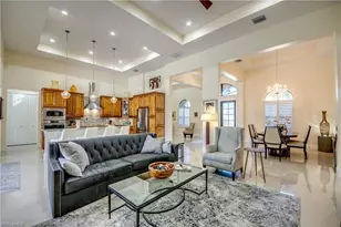 912 Palmetto Pointe Cir, Cape Coral, FL 33991 - Photo 11