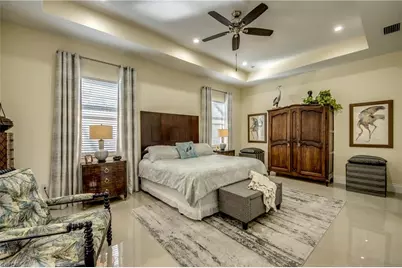 912 Palmetto Pointe Cir, Cape Coral, FL 33991 - Photo 19