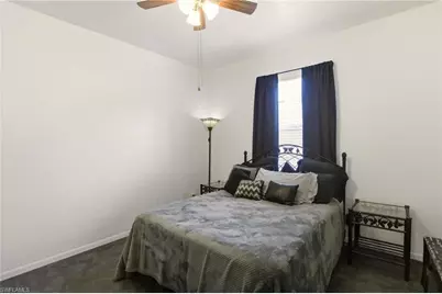 8821 Woodgate Manor Ct, Fort Myers, FL 33908 - Photo 25