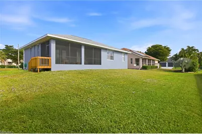 8821 Woodgate Manor Ct, Fort Myers, FL 33908 - Photo 37