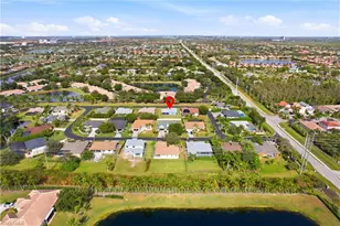 8821 Woodgate Manor Ct, Fort Myers, FL 33908 - Photo 45