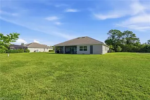 17040 Serengeti Cir, Alva, FL 33920 - Photo 37
