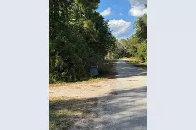 837 Pine Cone Ave, Clewiston, FL 33440 - Photo 5