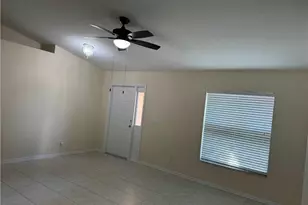 4417 SW 6th Pl, Cape Coral, FL 33914 - Photo 5