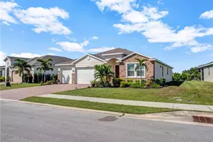 3242 Baravaldo Cir, Cape Coral, FL 33909 - Photo 3