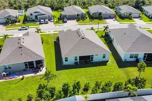 3242 Baravaldo Cir, Cape Coral, FL 33909 - Photo 5