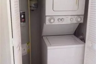 303 SW 3rd Pl, Cape Coral, FL 33991 - Photo 7