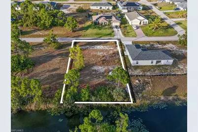 2220 NW 30th Ter, Cape Coral, FL 33993 - Photo 3