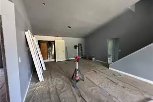 2801 Flora Ave N, Lehigh Acres, FL 33971 - Photo 5