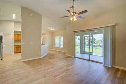 919 SW 15th Pl, Cape Coral, FL 33991 - Photo 3