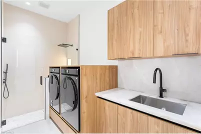 2529 SW 37th St, Cape Coral, FL 33914 - Photo 49