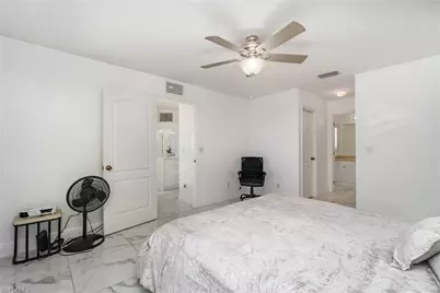 124 NE 16th Ter, Cape Coral, FL 33909 - Photo 11