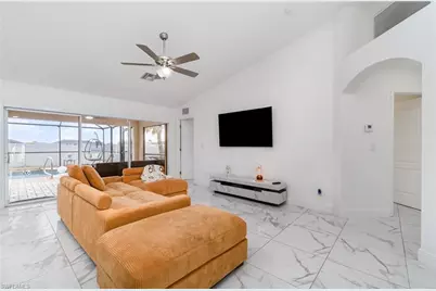 124 NE 16th Ter, Cape Coral, FL 33909 - Photo 3