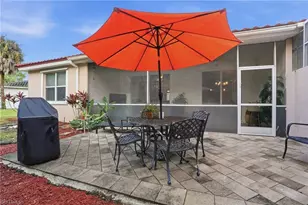 7432 Berkshire Pines Dr, Naples, FL 34104 - Photo 31
