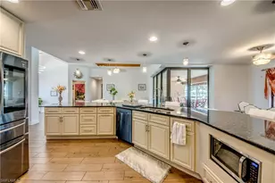 141 SW 39th St, Cape Coral, FL 33914 - Photo 13