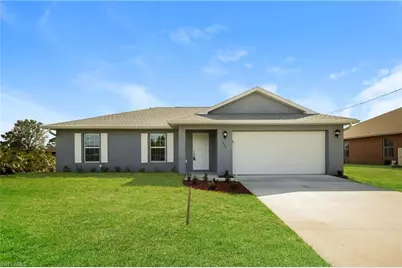 858 Carbon St E, Lehigh Acres, FL 33974 - Photo 1