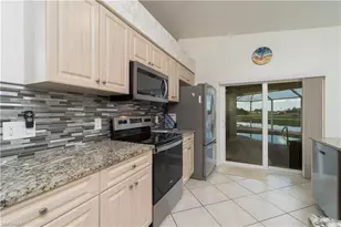 304 NW 12th Ln, Cape Coral, FL 33993 - Photo 21