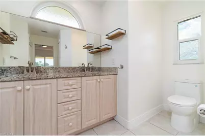 304 NW 12th Ln, Cape Coral, FL 33993 - Photo 11