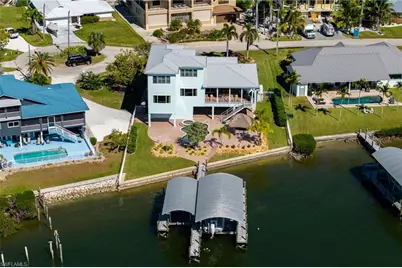 3807 San Carlos Dr, Saint James City, FL 33956 - Photo 45