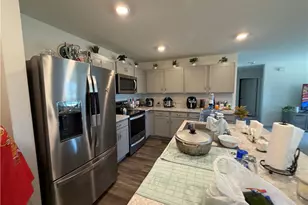 1724 NW 11th Pl, Cape Coral, FL 33993 - Photo 9