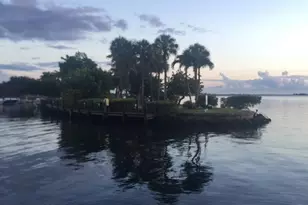 4396 Bowsprit Ct, Fort Myers, FL 33919 - Photo 5