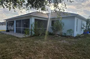 301 SW 14th Pl, Cape Coral, FL 33991 - Photo 25